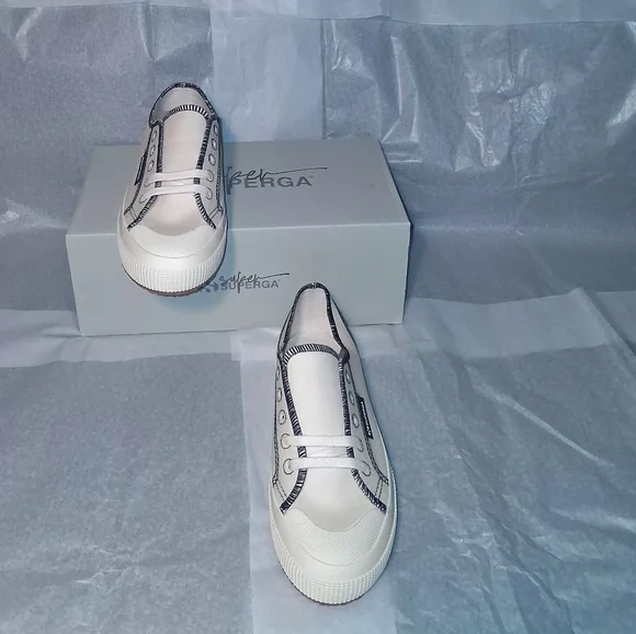 Superga 2294 Drill Overlock Stitiching Brand New with Box Women size 5 - Picture 2 of 9